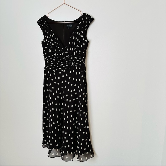 Adrianna Papell brown polka dot ruched v-neck fit and flare midi dress - Picture 9 of 13